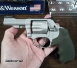 S&W 317 .22lr Revolver Kit Gun w/Extras
