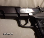 LIKE NEW  Ruger P85, 9mm, Three 15 Round Mags, In Hard Case