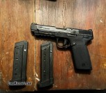 m&p 22 magnum 
