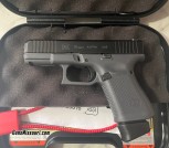 Lipsey’s Glock 19 Gen 5 