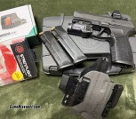 SIG P365 X-MACRO COMP WITH EXTRAS